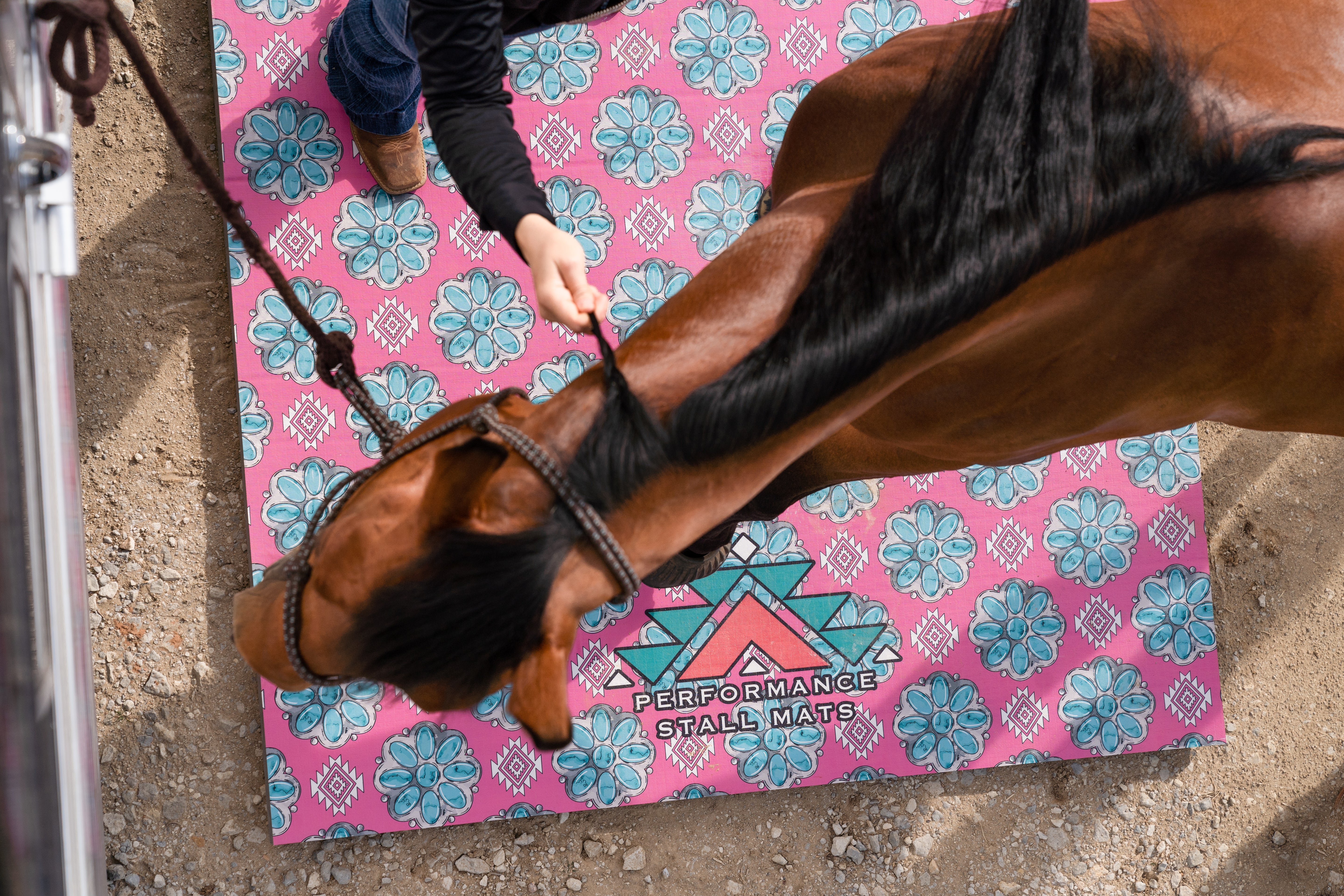 Pink Squash Blossom Design 5x10 Portable Stall Mat – Lightweight Roll-Up Mat for Horse Stalls, Events, and Trailers