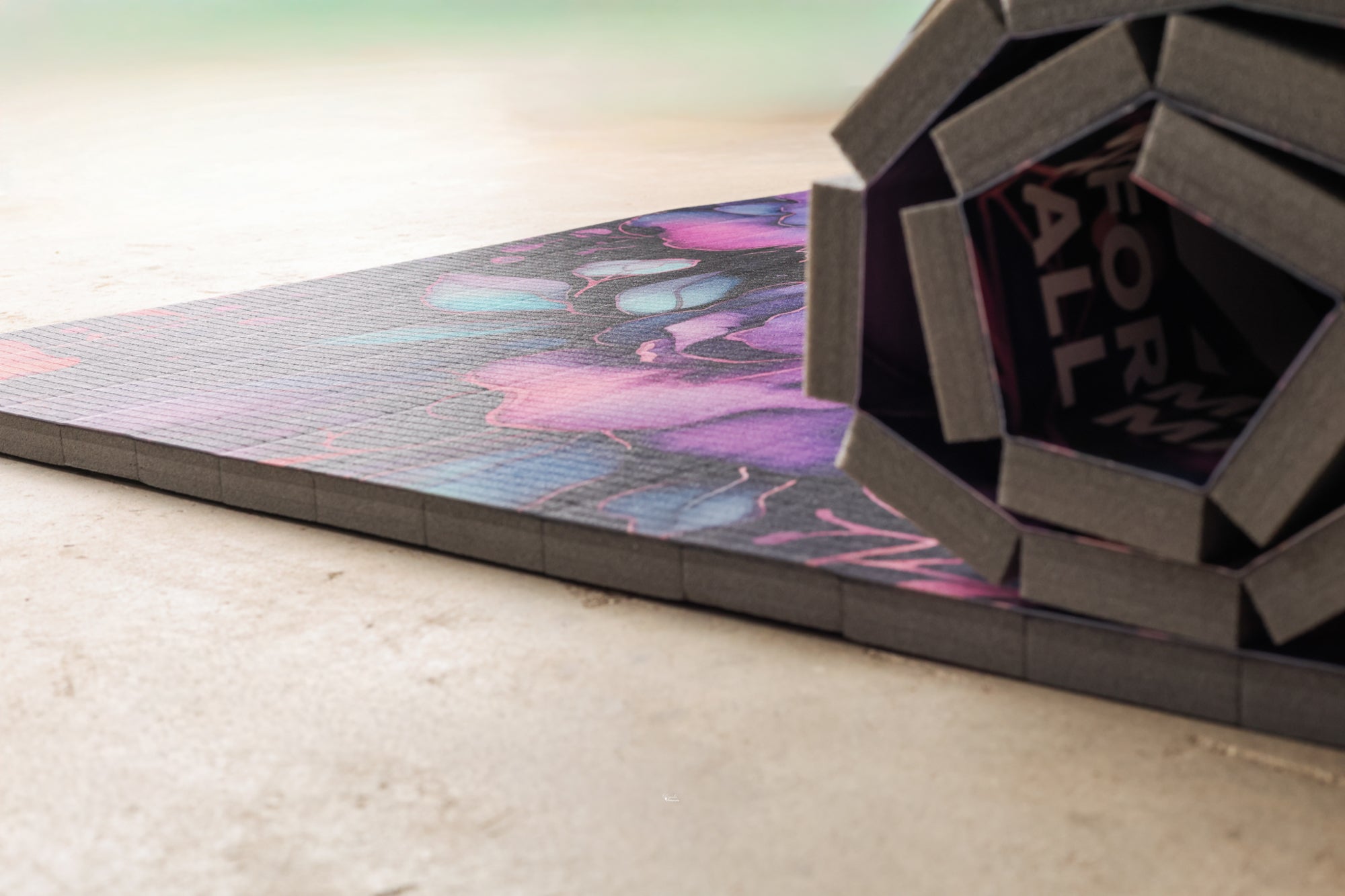 Portable Stall Mat WW Midnight Bloom Design 5x10